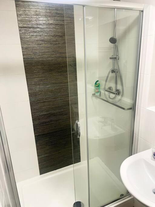 #215 1 Bed Serviced Apartment Derby Luaran gambar